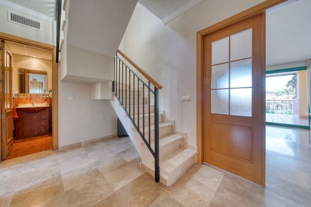 3 chambre Penthouse à vendre à Fuengirola avec piscine garage - 530 000 € (Ref: 8935814)