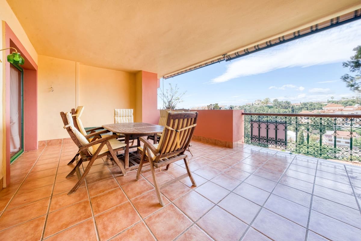 3 quarto Penthouse para venda em Fuengirola com piscina garagem - 530 000 € (Ref: 8935814)