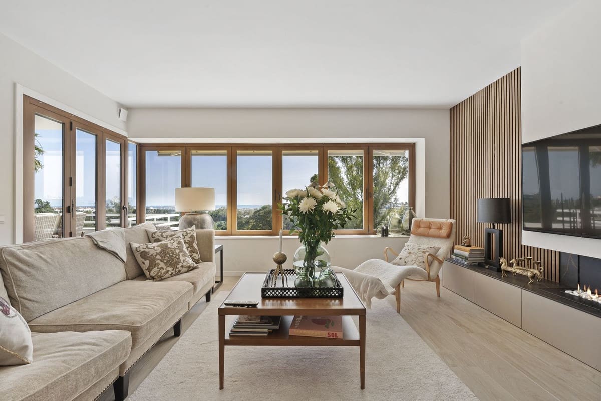 3 bedroom Apartment for sale in Nueva Andalucia with pool garage - € 1,970,000 (Ref: 8940676)