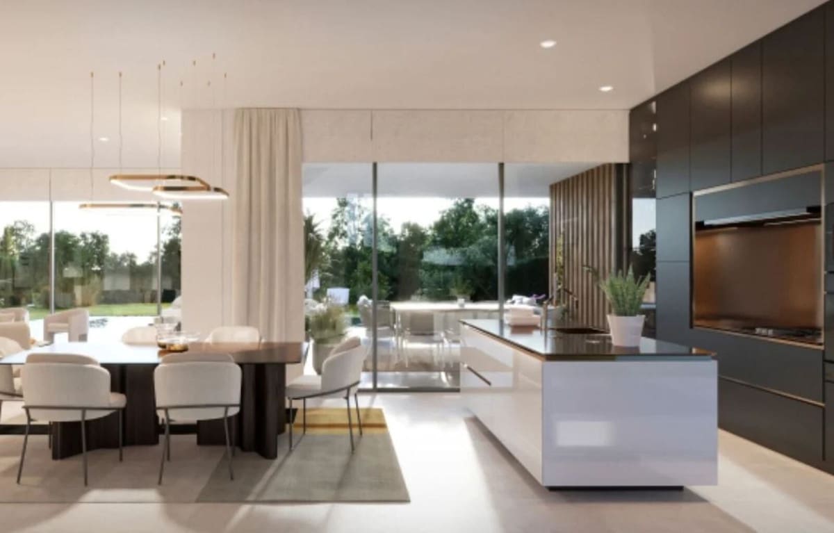 4 quarto Moradia para venda em Estepona com piscina garagem - 1 695 000 € (Ref: 8948229)