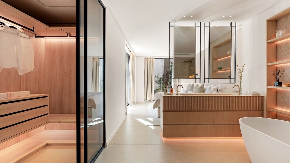 4 sypialnia Willa na sprzedaż w Nueva Andalucia z basenem garażem - 5 975 000 € (Ref: 8956028)