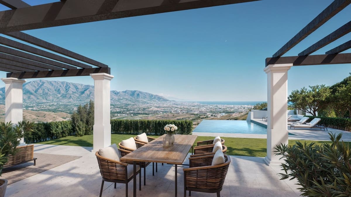 5 soveværelse Villa til salg i La Mairena med swimmingpool garage - € 3.500.000 (Ref: 8956030)