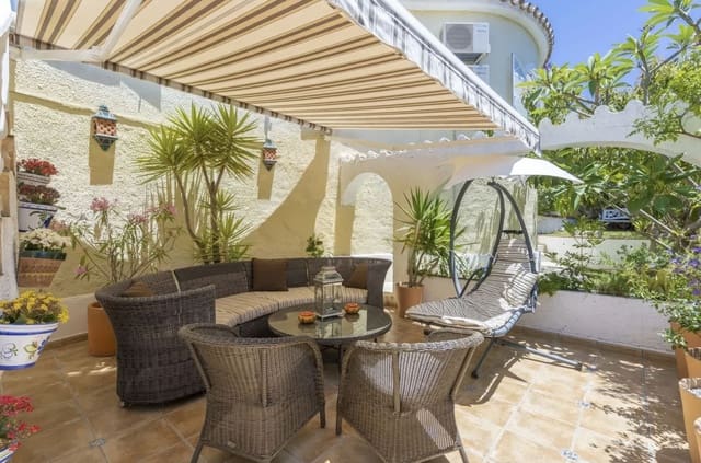 5 bedroom Villa for sale in Fuengirola with pool garage - € 1,200,000 (Ref: 8967255)