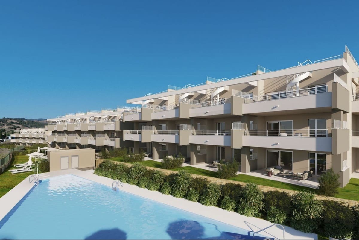 3 sovrum Lägenhet till salu i Estepona med pool garage - 450 000 € (Ref: 8971487)