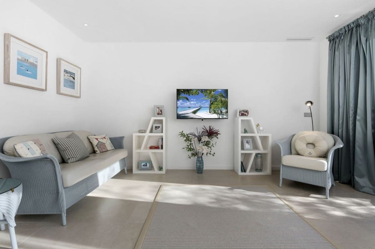 7 soverom Villa til salgs i La Quinta med garasje - € 4 995 000 (Ref: 8975485)