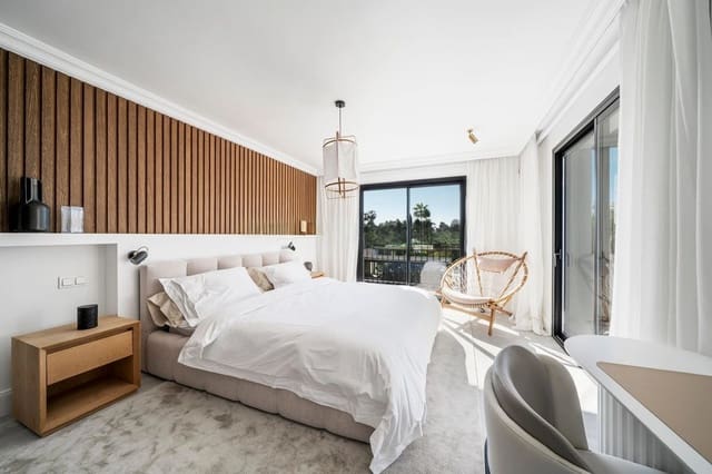 Chalet de 6 habitaciones en Nueva Andalucia, Marbella en venta con piscina garaje - 4.250.000 € (Ref: 8977642)