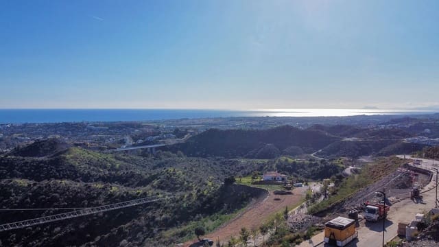 Building Plot for sale in La Quinta, Benahavís - € 1,350,000 (Ref: 8992447)