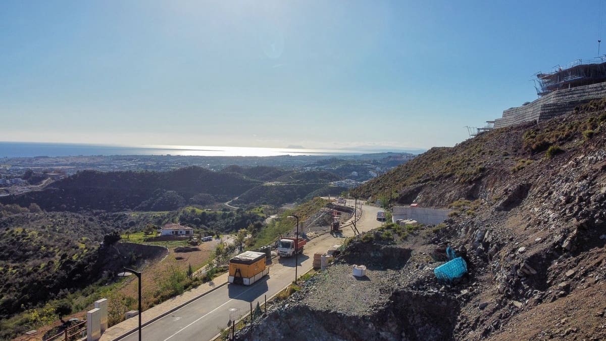 Building Plot for sale in La Quinta - € 1,290,000 (Ref: 8992447)