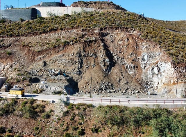 Tontti myytävänä paikassa La Quinta, Benahavís - 1 290 000 € (Ref: 8992447)