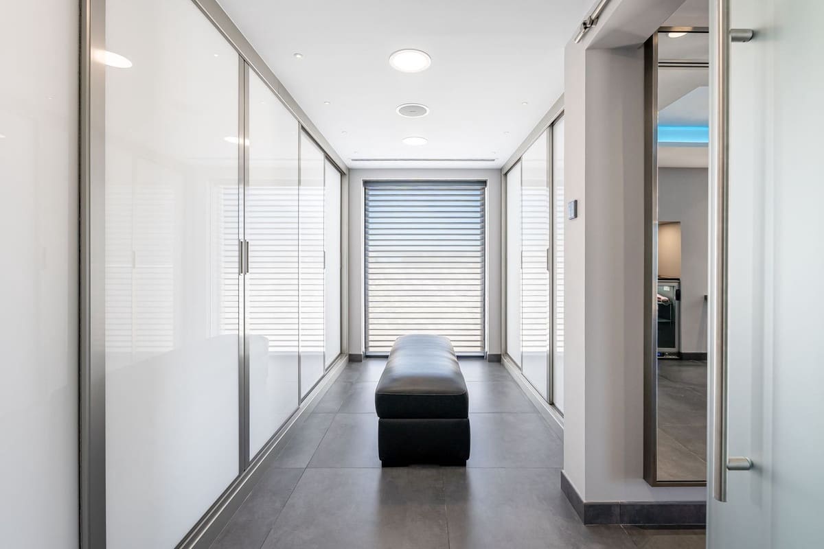 Chalet de 4 habitaciones en Mijas Costa en venta con piscina garaje - 8.100.000 € (Ref: 8997548)