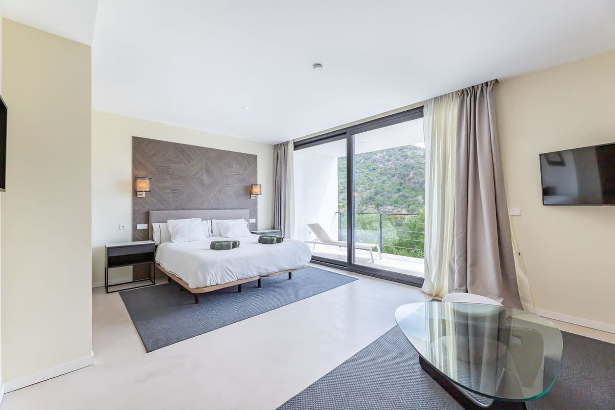 6 soveværelse Villa til salg i Benahavis med swimmingpool garage - € 4.250.000 (Ref: 9004436)