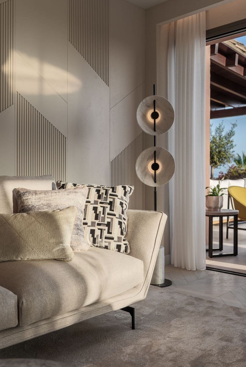 4 bedroom Apartment for sale in Nueva Andalucia with pool garage - € 2,950,000 (Ref: 9021849)