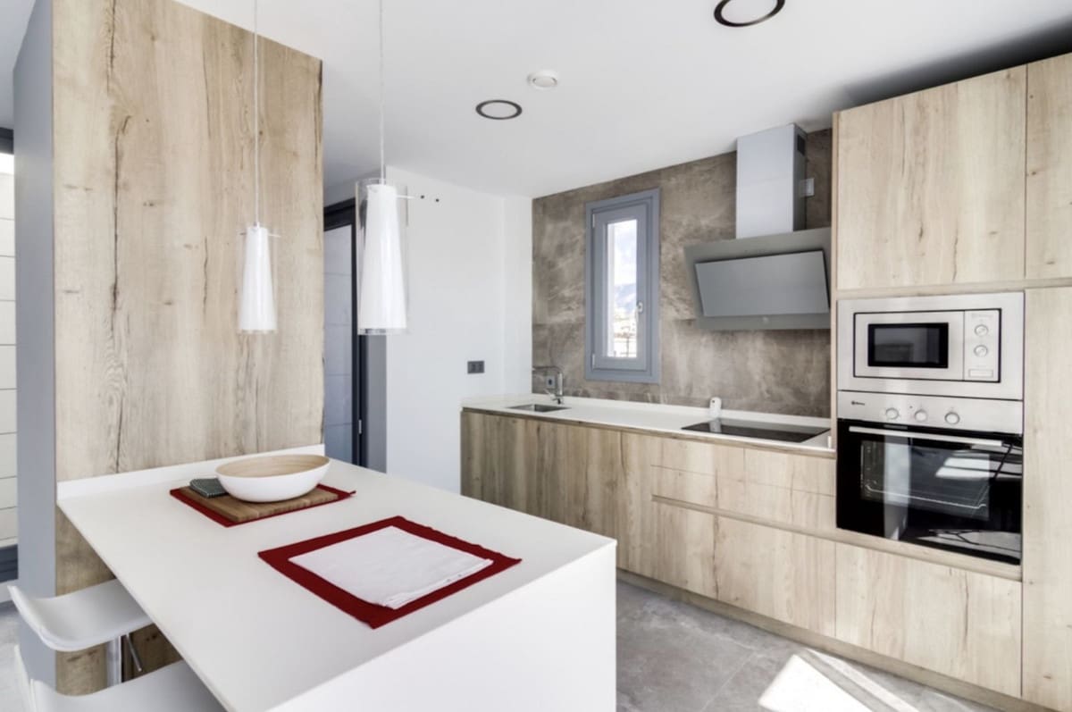 3 chambre Villa/Maison à vendre à La Cala de Mijas avec piscine garage - 975 000 € (Ref: 9028542)