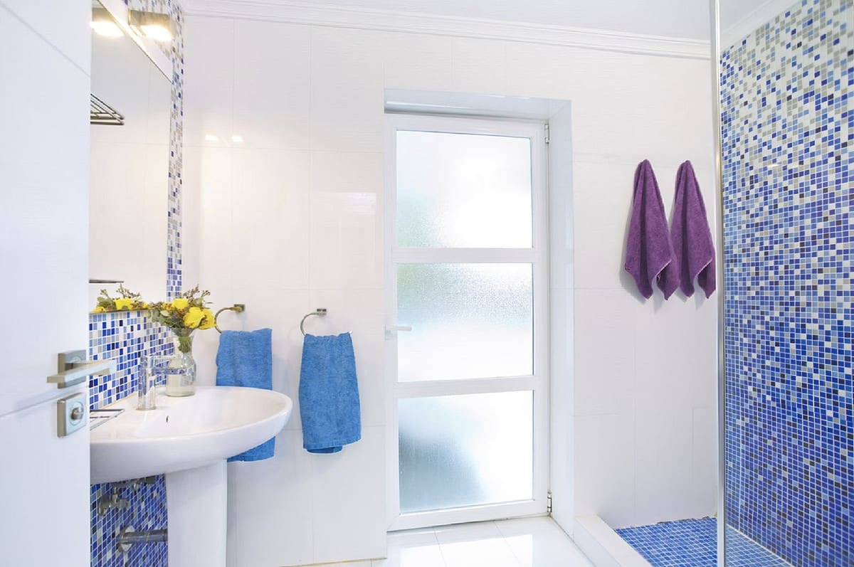 8 bedroom Villa for sale in Elviria with pool garage - € 1,999,900 (Ref: 9058140)