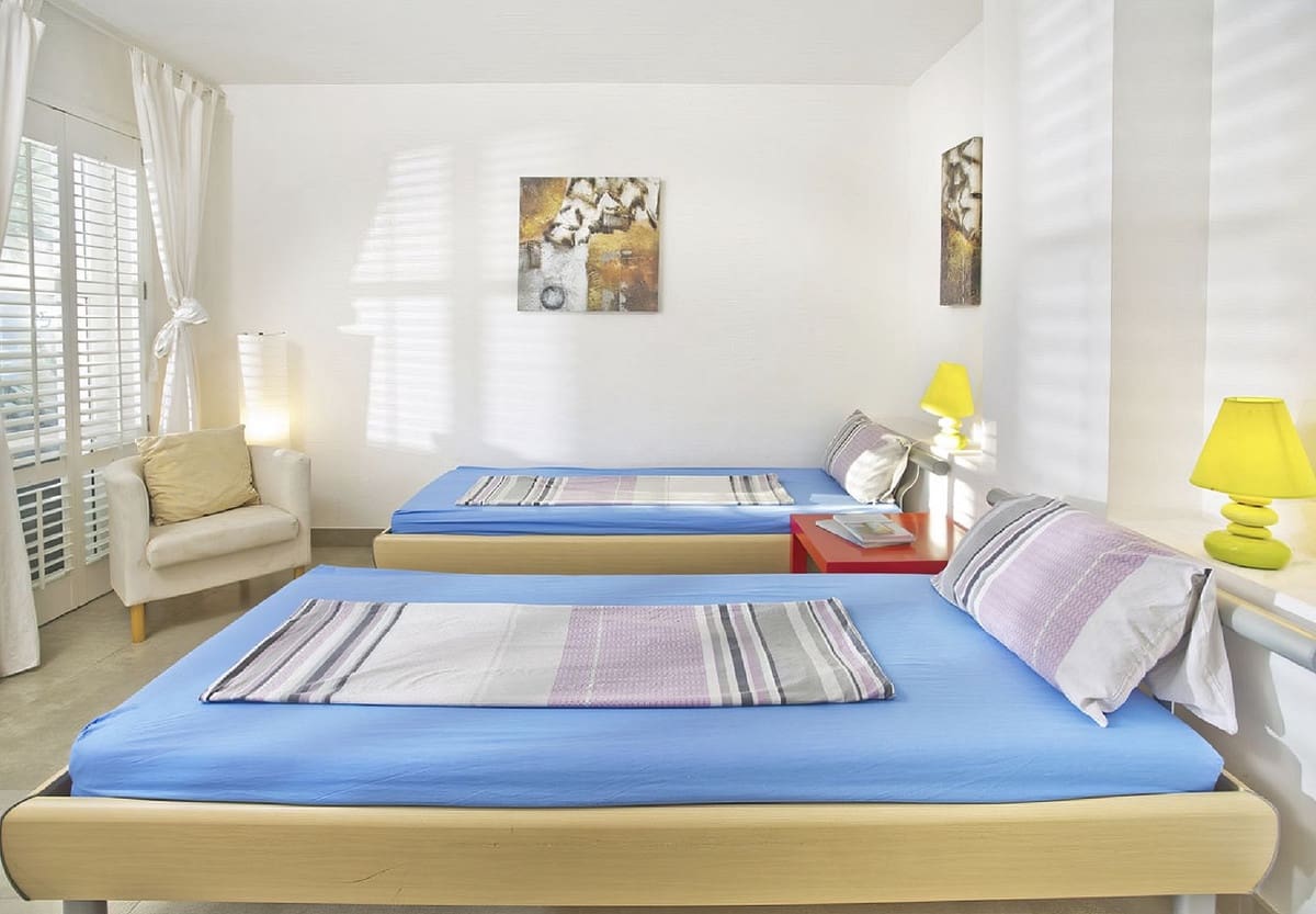 8 bedroom Villa for sale in Elviria with pool garage - € 1,999,900 (Ref: 9058140)