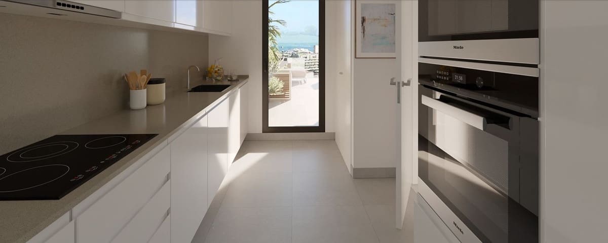 Apartamento de 3 habitaciones en Estepona en venta con piscina garaje - 384.000 € (Ref: 9064563)