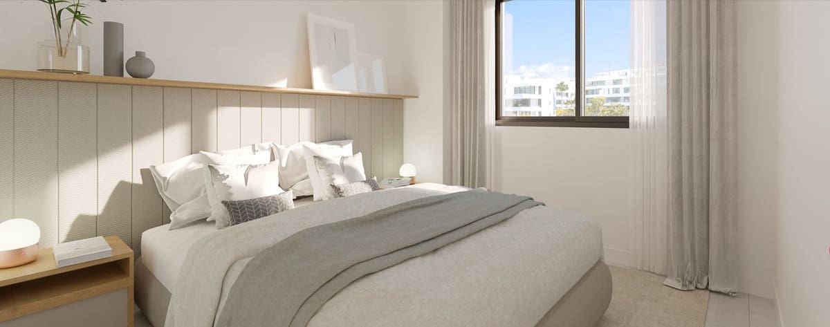 Apartamento de 3 habitaciones en Estepona en venta con piscina garaje - 384.000 € (Ref: 9064563)