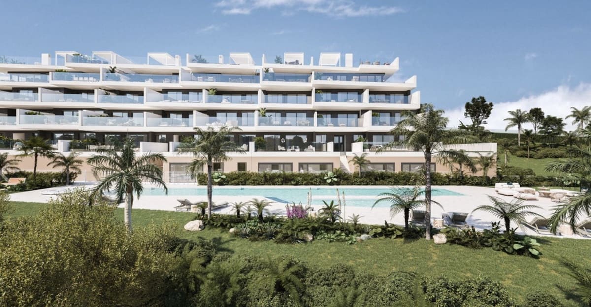 3 soverom Leilighet til salgs i La Duquesa / Puerto de la Duquesa med svømmebasseng garasje - € 398 000 (Ref: 9064723)