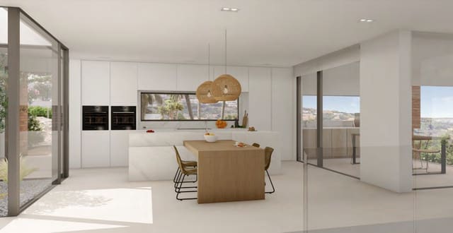 4 Zimmer Villa zu verkaufen in Los Monteros, Marbella mit Pool Garage - 4.500.000 € (Ref: 9072917)