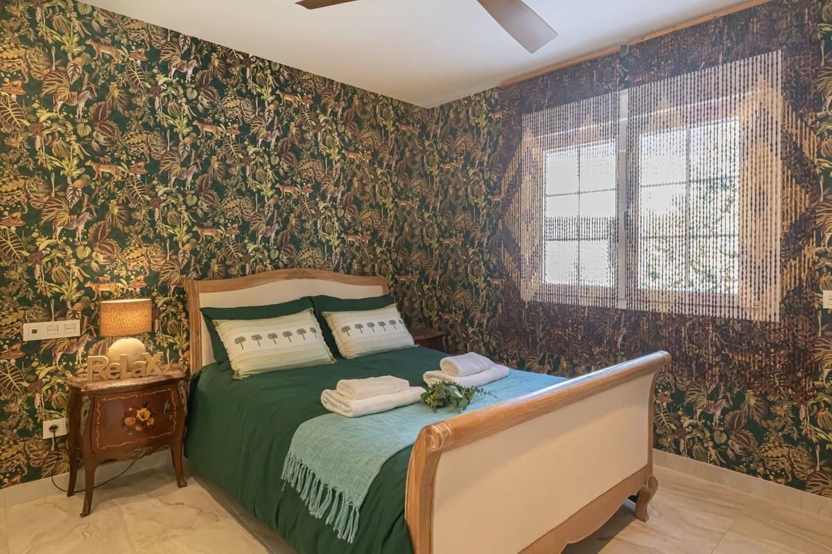 4 Zimmer Villa zu vermieten in Benahavis mit Pool Garage - 9.000 € (Ref: 9074196)