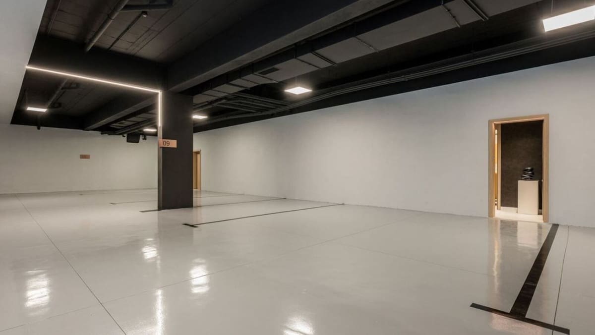 4 bedroom Villa for sale in Golden Mile with pool garage - € 7,900,000 (Ref: 9079808)