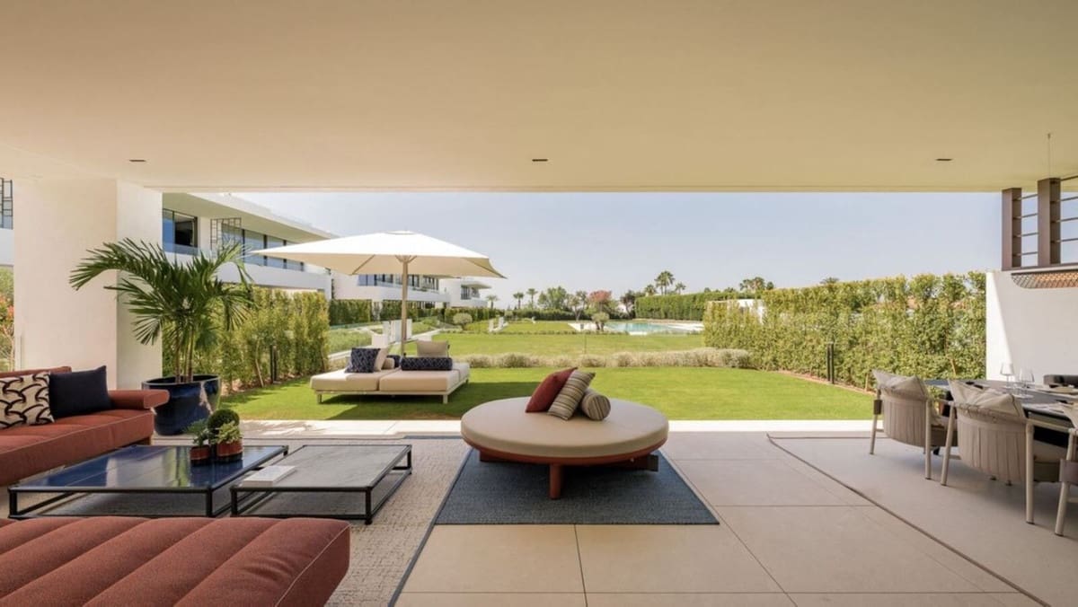 4 bedroom Villa for sale in Golden Mile with pool garage - € 7,900,000 (Ref: 9079808)