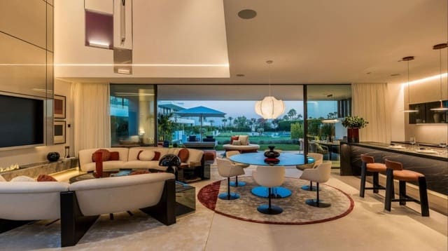 4 bedroom Villa for sale in Golden Mile, Marbella with pool garage - € 7,900,000 (Ref: 9079808)