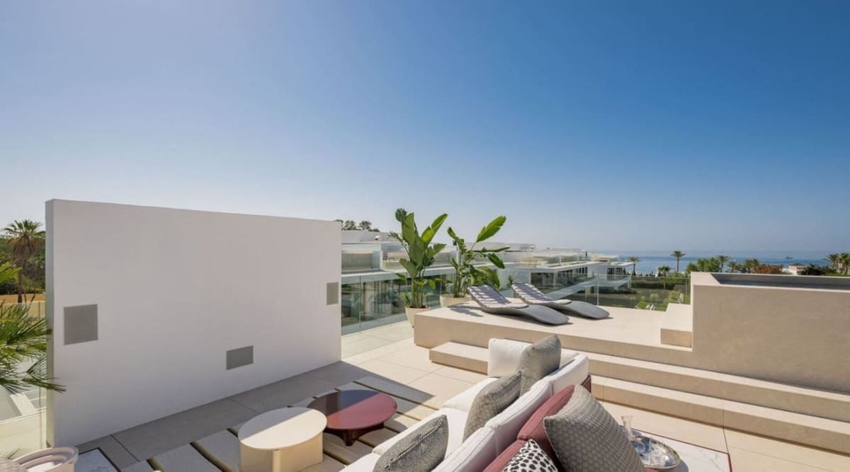 4 sovrum Villa till salu i Golden Mile med pool garage - 7 900 000 € (Ref: 9079808)