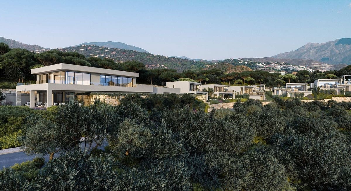5 quarto Moradia para venda em Benahavis com piscina garagem - 2 600 000 € (Ref: 9084599)