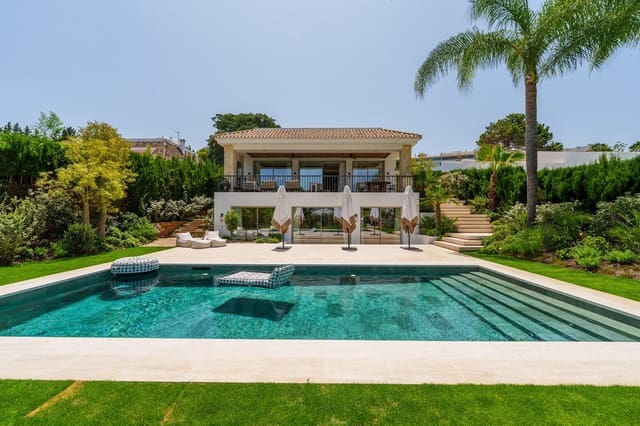 5 soverom Villa til salgs i Nueva Andalucia, Marbella med svømmebasseng garasje - € 5 150 000 (Ref: 9085825)