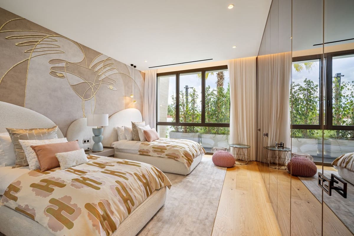 5 makuuhuone Huoneisto myytävänä paikassa Golden Mile mukana uima-altaan 
autotalli - 6 395 000 € (Ref: 9086522)