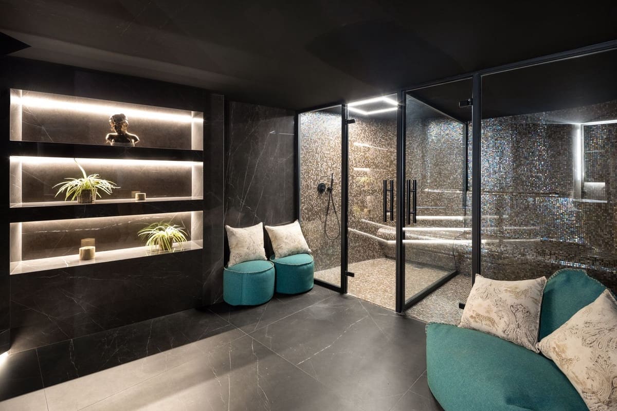 5 sovrum Villa till salu i La Quinta med pool garage - 6 500 000 € (Ref: 9099554)