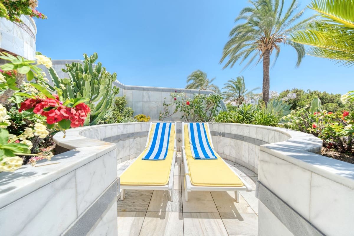 3 soverom Leilighet til salgs i Puerto Banus med svømmebasseng garasje - € 5 100 000 (Ref: 9099773)