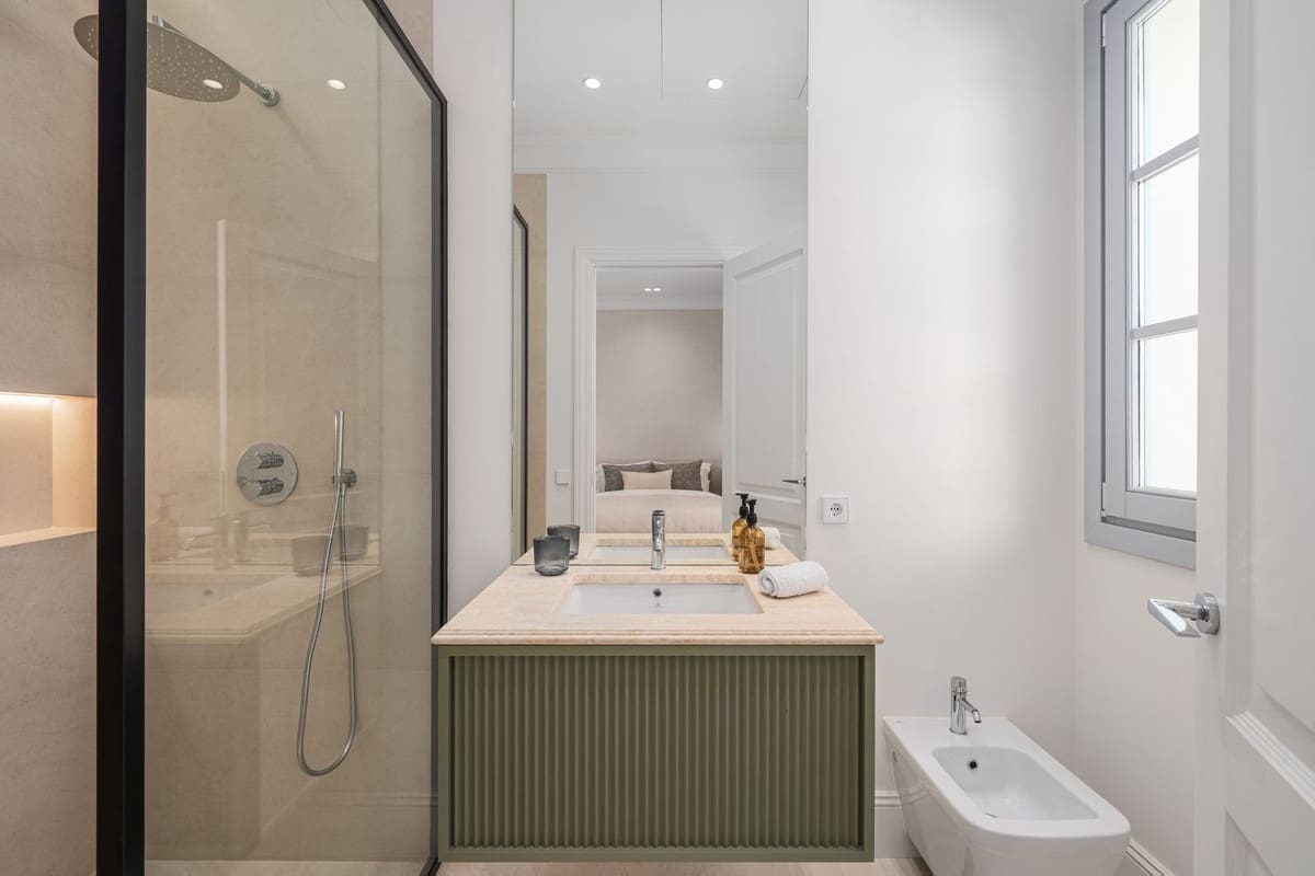 4 makuuhuone Huvila myytävänä paikassa Nueva Andalucia mukana uima-altaan 
autotalli - 4 595 000 € (Ref: 9100068)