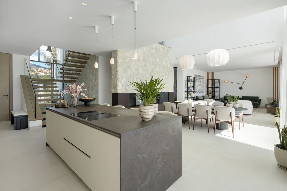 Chalet de 5 habitaciones en Benahavís en venta con piscina garaje - 5.750.000 € (Ref: 9100069)