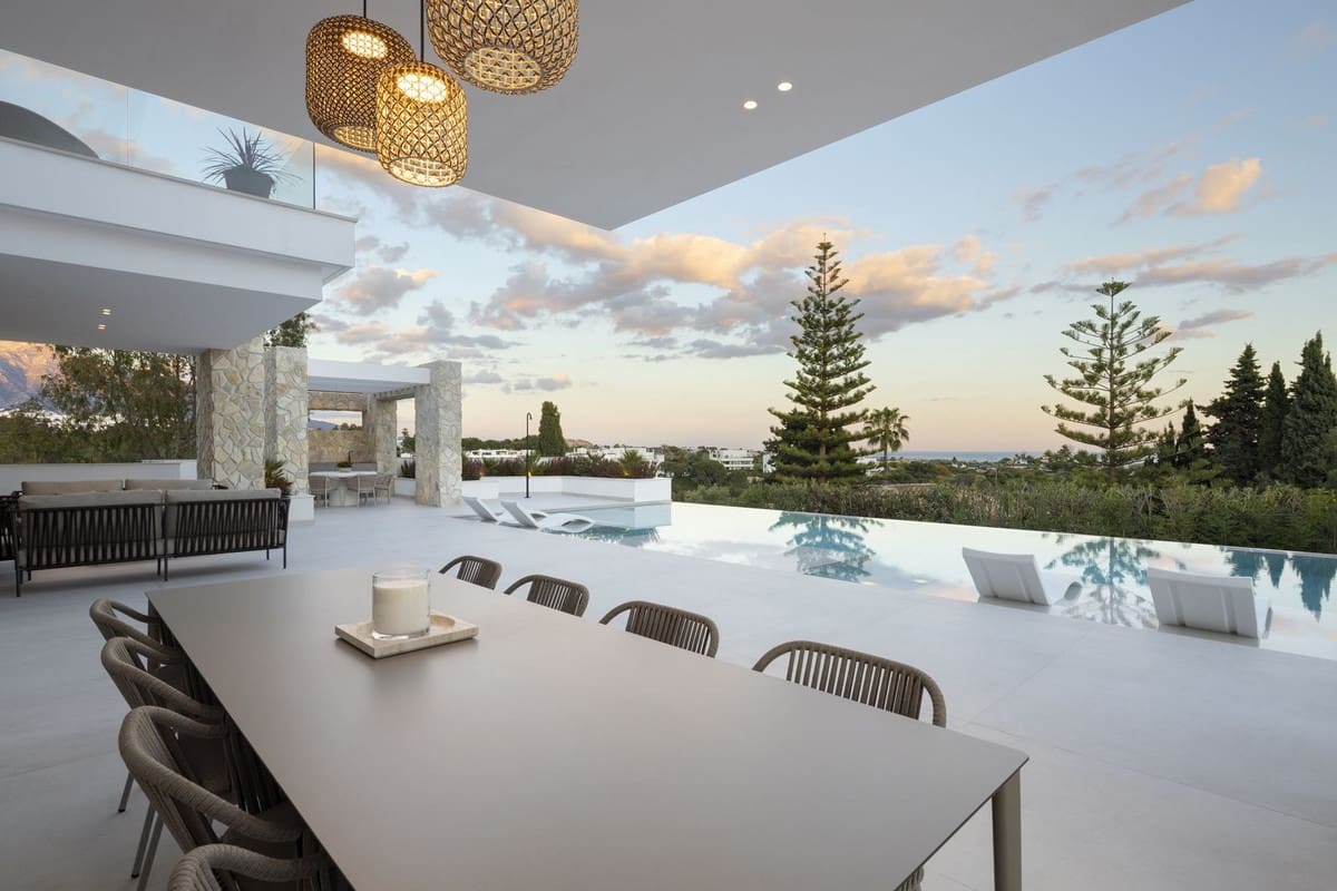 Chalet de 5 habitaciones en Benahavís en venta con piscina garaje - 5.750.000 € (Ref: 9100069)