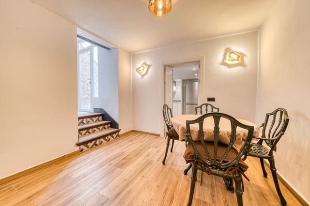 2 bedroom Townhouse for rent in Marbella - € 1,800 (Ref: 9103943)