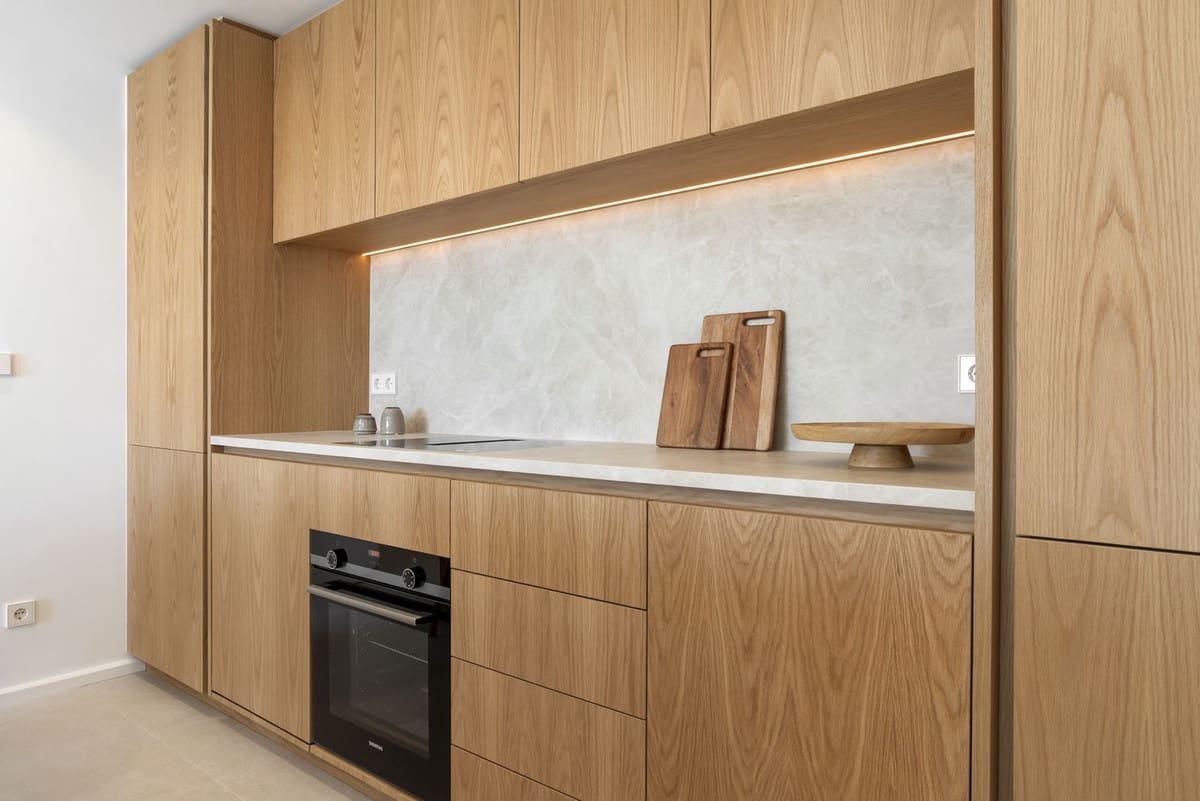 Apartamento de 3 habitaciones en Estepona en venta con piscina garaje - 965.000 € (Ref: 9108070)