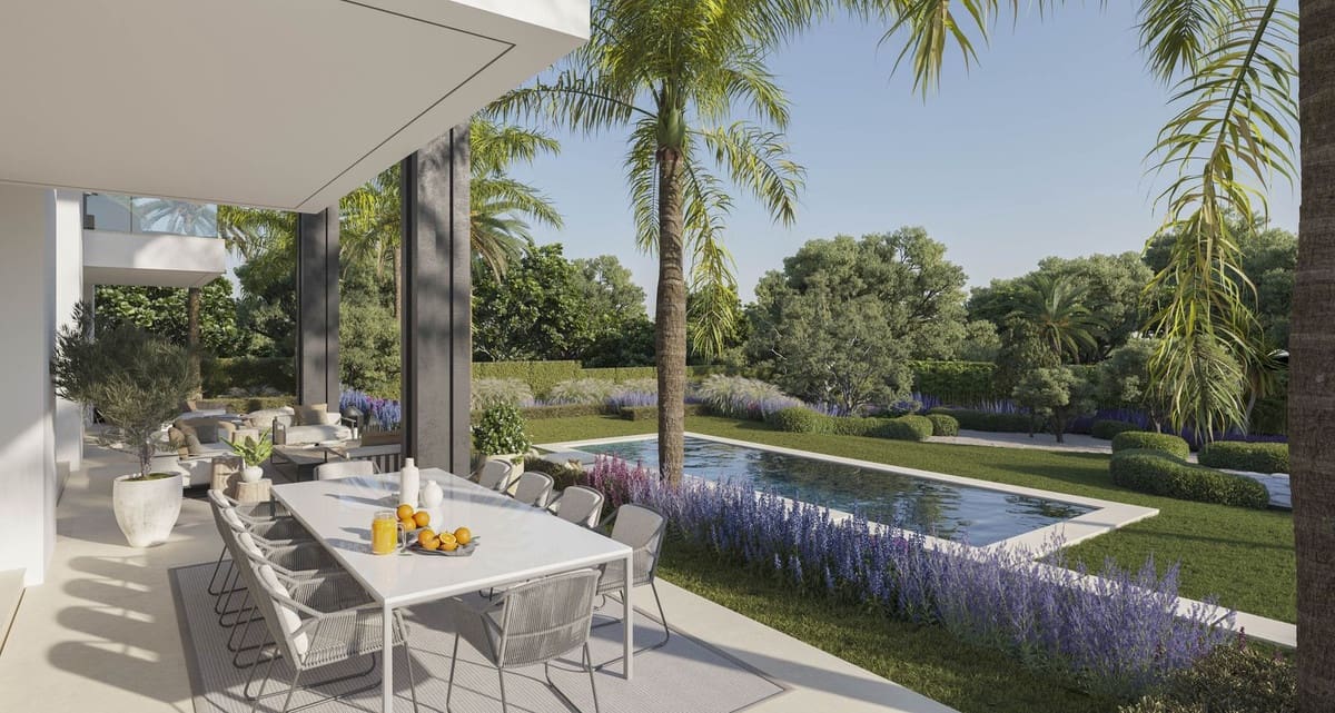 5 bedroom Villa for sale in Golden Mile with pool garage - € 8,995,000 (Ref: 9113393)