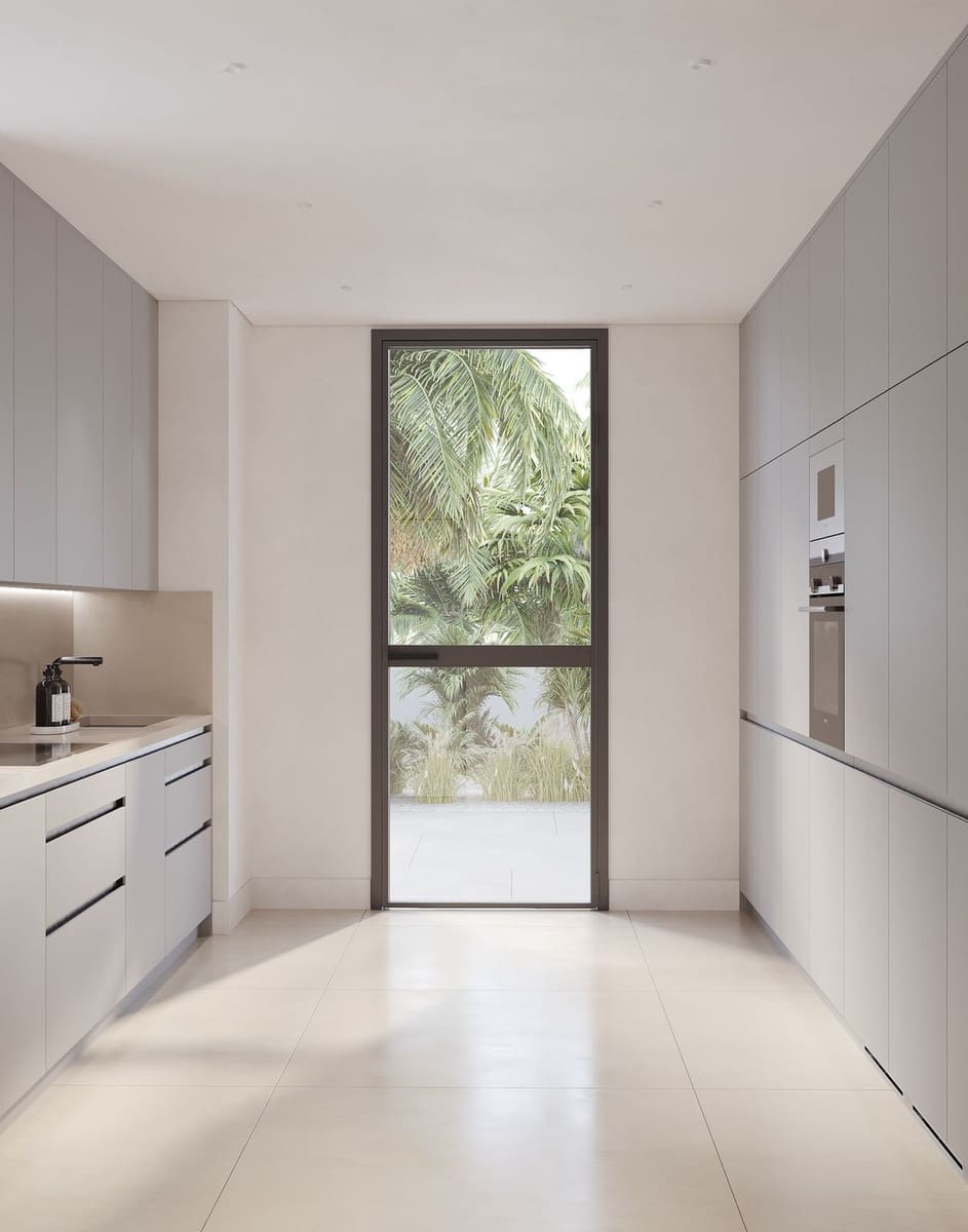 5 bedroom Villa for sale in Golden Mile with pool garage - € 8,995,000 (Ref: 9113393)