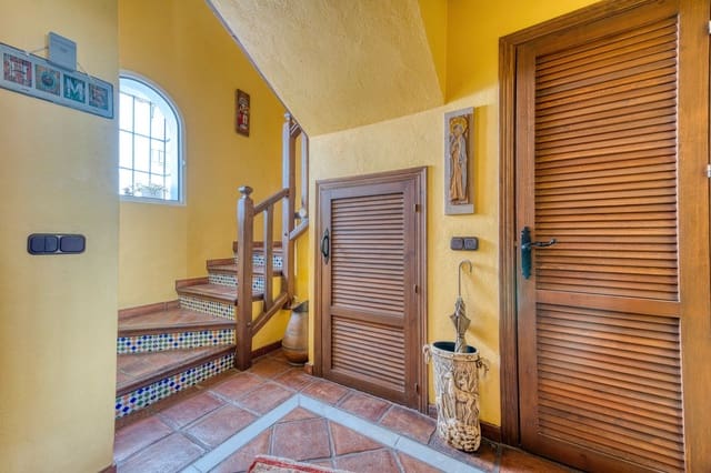 3 sovrum Hus till salu i Benahavís - 375 000 € (Ref: 9115567)