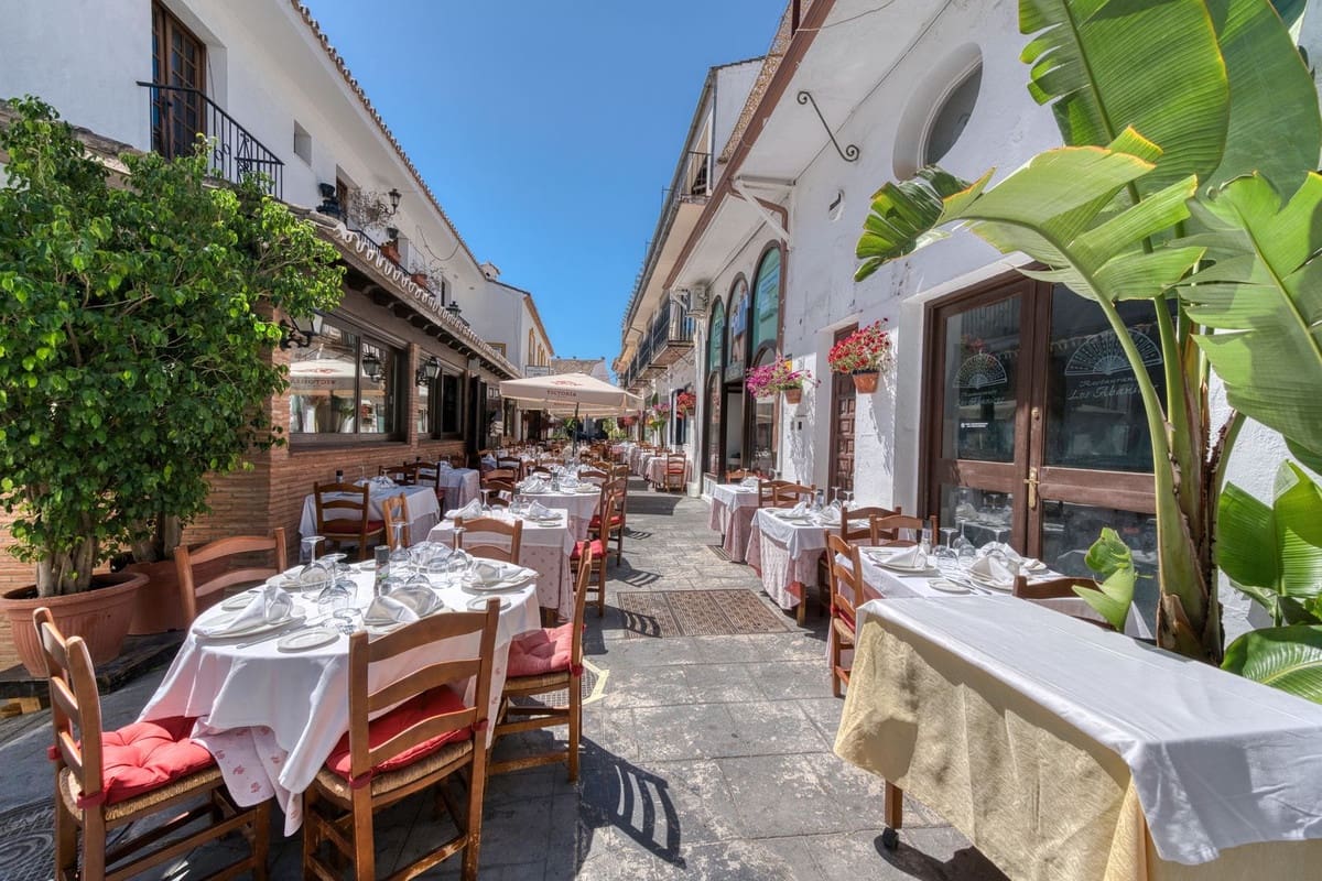3 quarto Casa em Banda para venda em Benahavis - 375 000 € (Ref: 9115567)