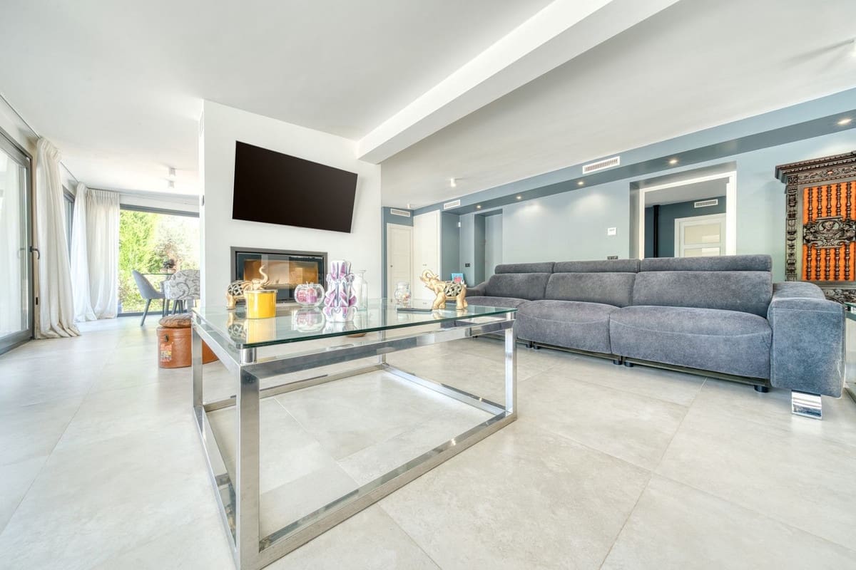 4 chambre Villa/Maison à vendre à Alhaurin el Grande avec piscine garage - 795 000 € (Ref: 9121439)