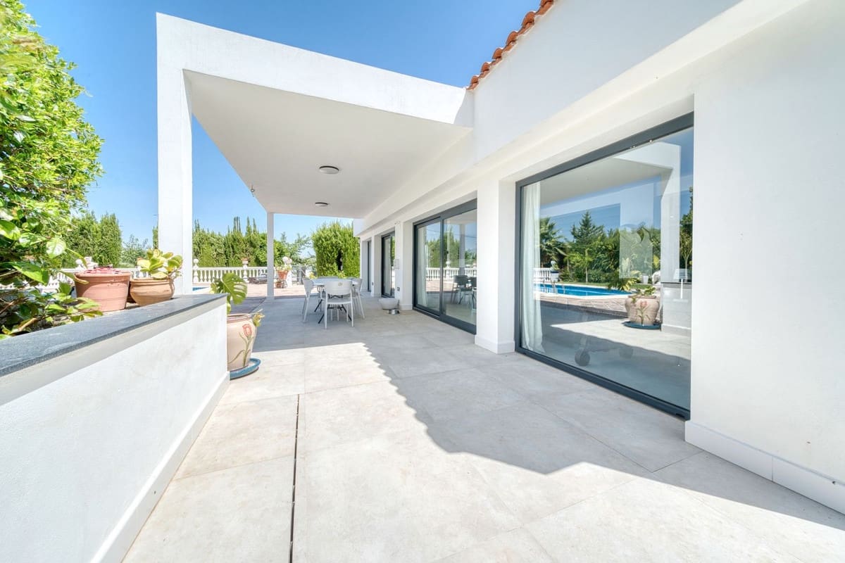 4 chambre Villa/Maison à vendre à Alhaurin el Grande avec piscine garage - 795 000 € (Ref: 9121439)