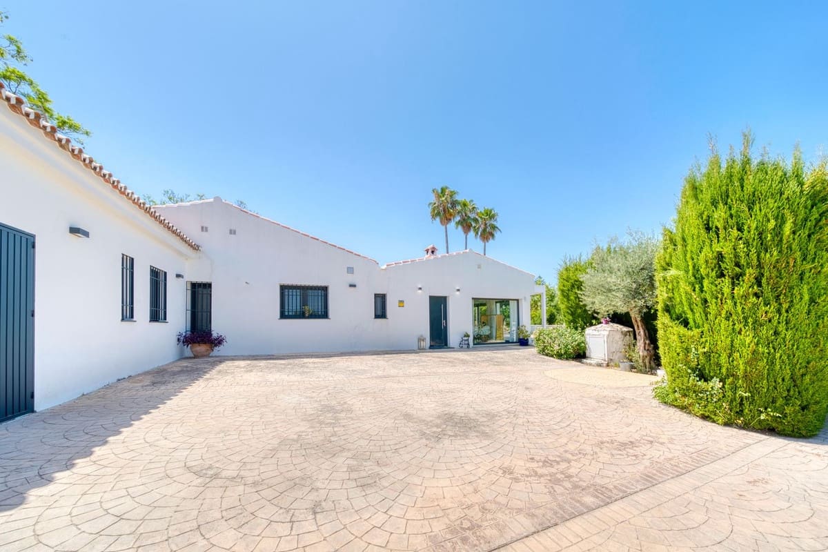 4 chambre Villa/Maison à vendre à Alhaurin el Grande avec piscine garage - 795 000 € (Ref: 9121439)