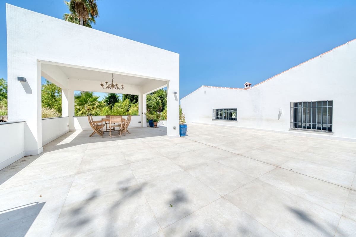 4 chambre Villa/Maison à vendre à Alhaurin el Grande avec piscine garage - 795 000 € (Ref: 9121439)