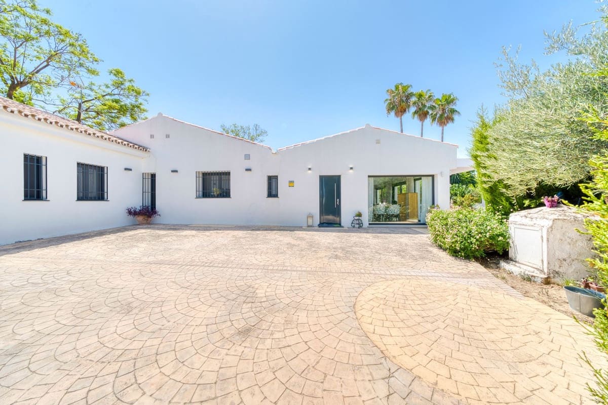 4 chambre Villa/Maison à vendre à Alhaurin el Grande avec piscine garage - 795 000 € (Ref: 9121439)