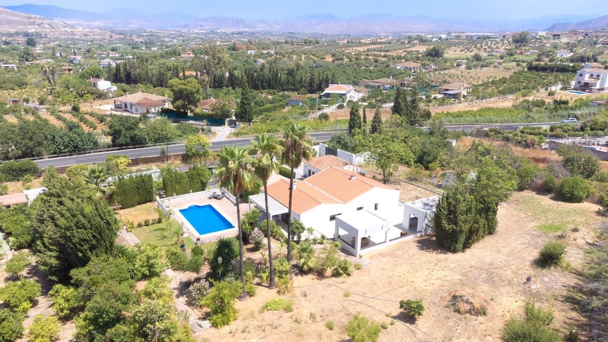 4 chambre Villa/Maison à vendre à Alhaurin el Grande avec piscine garage - 795 000 € (Ref: 9121439)