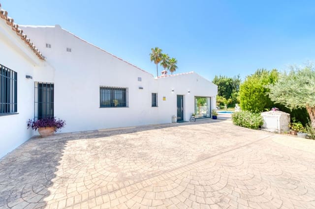 4 soveværelse Villa til salg i Alhaurín el Grande med swimmingpool garage - € 795.000 (Ref: 9121439)