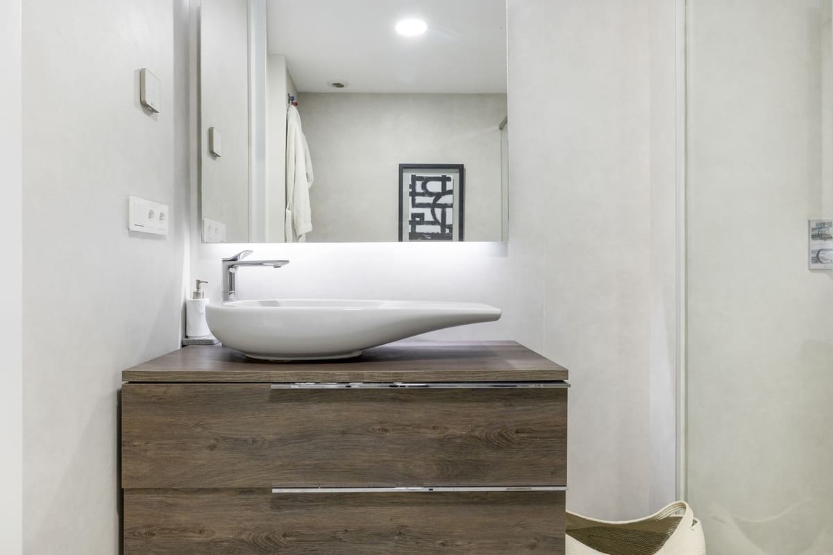 3 bedroom Apartment for sale in New Golden Mile with pool - € 1,145,000 (Ref: 9126268)